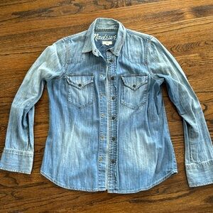 Madewell denim shirt size S